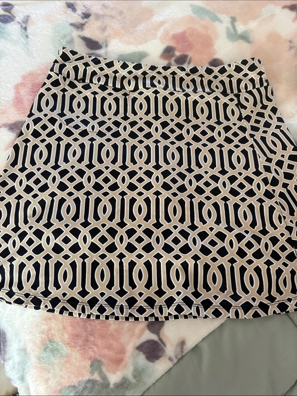 Lulu-B Black and Cream Geometric A-Line Skirt